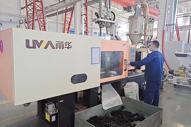 合理使用冷卻潤滑液，發(fā)揮冷卻、